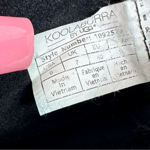 Koolaburra by Ugg Skyller Suede Tassel Ankle Boots Black 9 - Picture 10 of 10